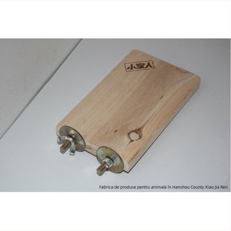 Jucărie de hamster Totoro din lemn, platformă dreptunghiulară de sărit, brand Small Family, greutate 0,2 kg, pentru Totoro