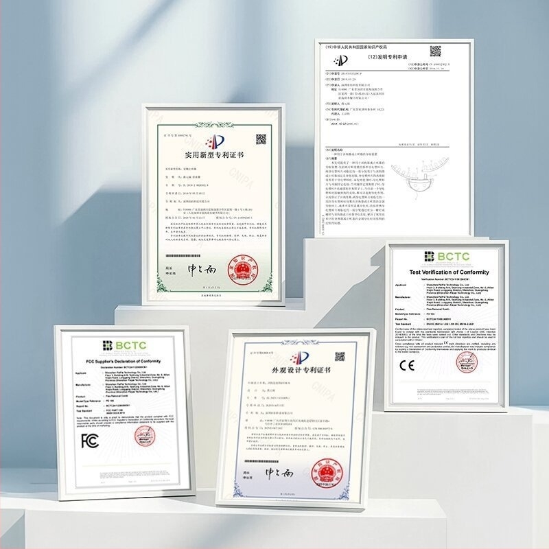 Locaționer GPS pentru animale de companie cu localizare în timp real, anti-pierdere și comunicație vocală (PaiPaitek PD 68, baterie polimerică, precizie GPS <5 m)