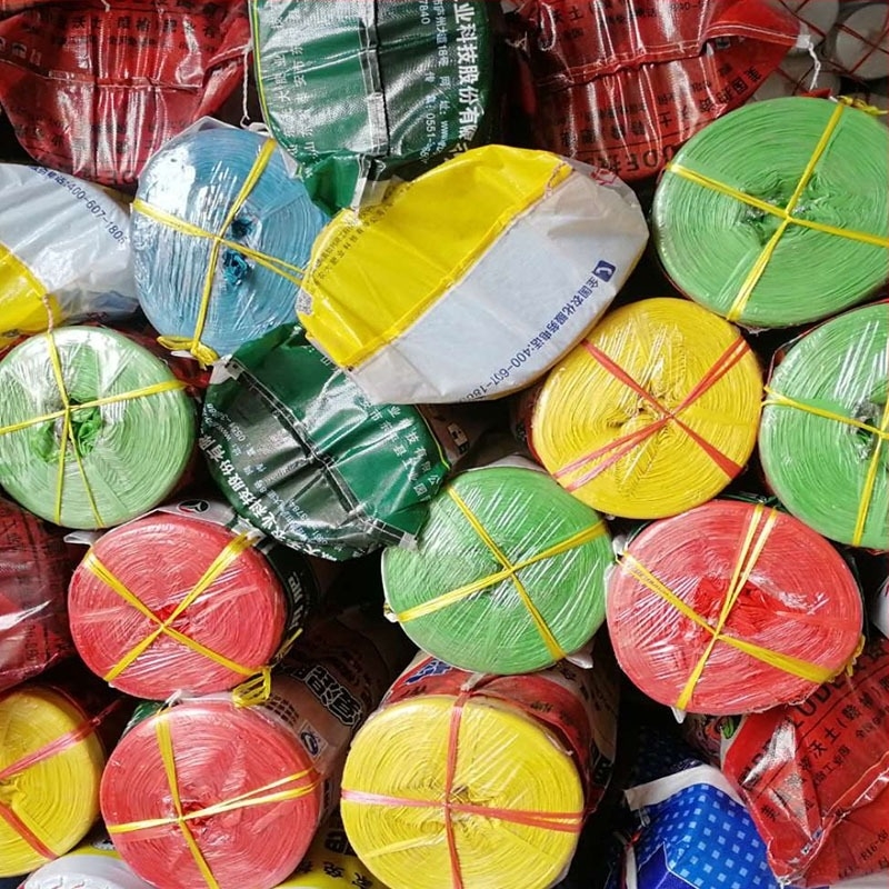 Monofilament din polipropilenă pentru ambalare, lungime 1750 m, lățime 4 cm, rezistență la rupere 13–22 kg