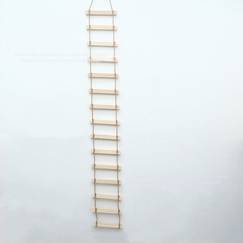 Cadru de escaladare pentru pisici din lemn masiv cu scară de frânghie, cuib, placă de zgâriere și pod suspendat