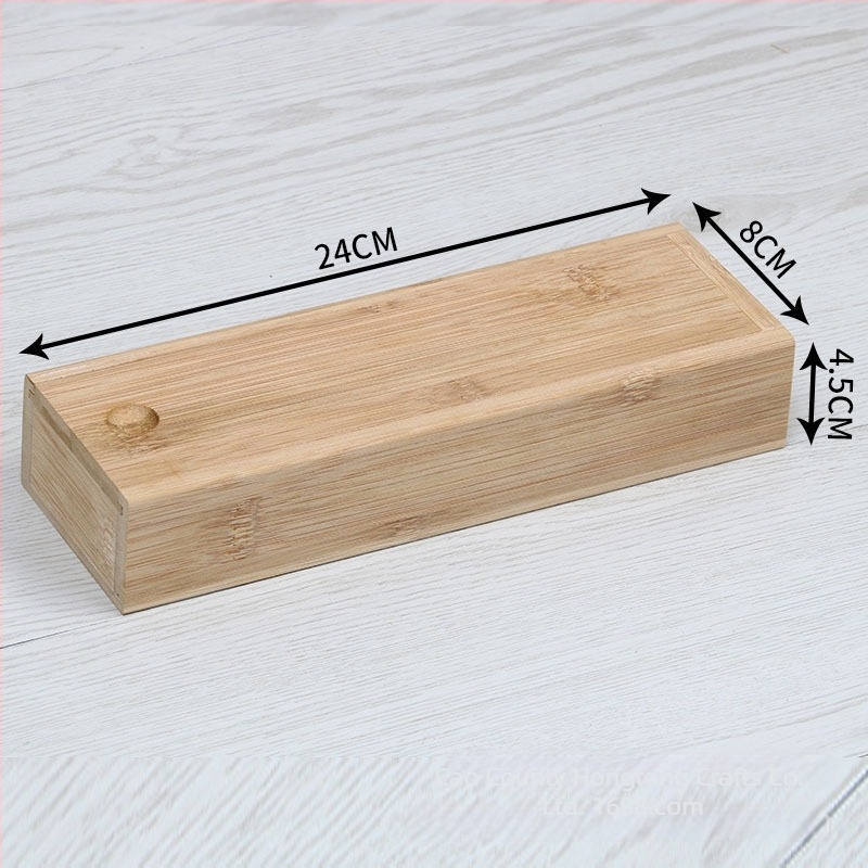 Cutie din lemn pentru depozitare și bijuterii, Model 029, Lemn natural, Finisaj sculptural, Interior personalizat și logo personalizat