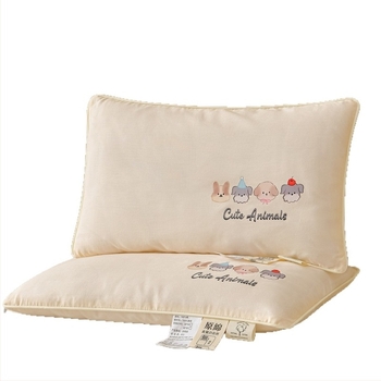 Pernă pentru copii din 100% bumbac, formă dreptunghiulară, umplură și miez din bumbac, lavabilă, pentru copii sub 6 ani