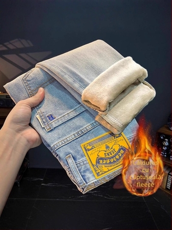 Blugi bărbați talie înaltă, denim cu 60% elastan, croială crop lungime dreaptă, fermoar