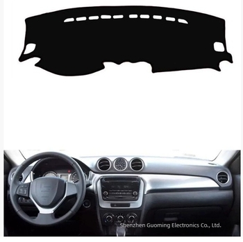 Acoperire bord Suzuki Vitara (2015-2018) – pernă de protecție a panoului central; Material: Altul; Brand: Altul