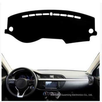 Covoraș anti-reflexie pentru bordul central Kia K2 17–21, poliester-silicon, personalizabil, imprimare a logo-ului, potrivit pentru toate anotimpurile