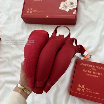 Sutien fără sârmă, fără cusături, cu susținere moale, cupă 3/4, cupă modelată cu vârf subțire sus și bază groasă, material: nailon/poliamidă, căptușeală spandex, bretele fixe duble, închidere la spate cu patru rânduri de cârlige