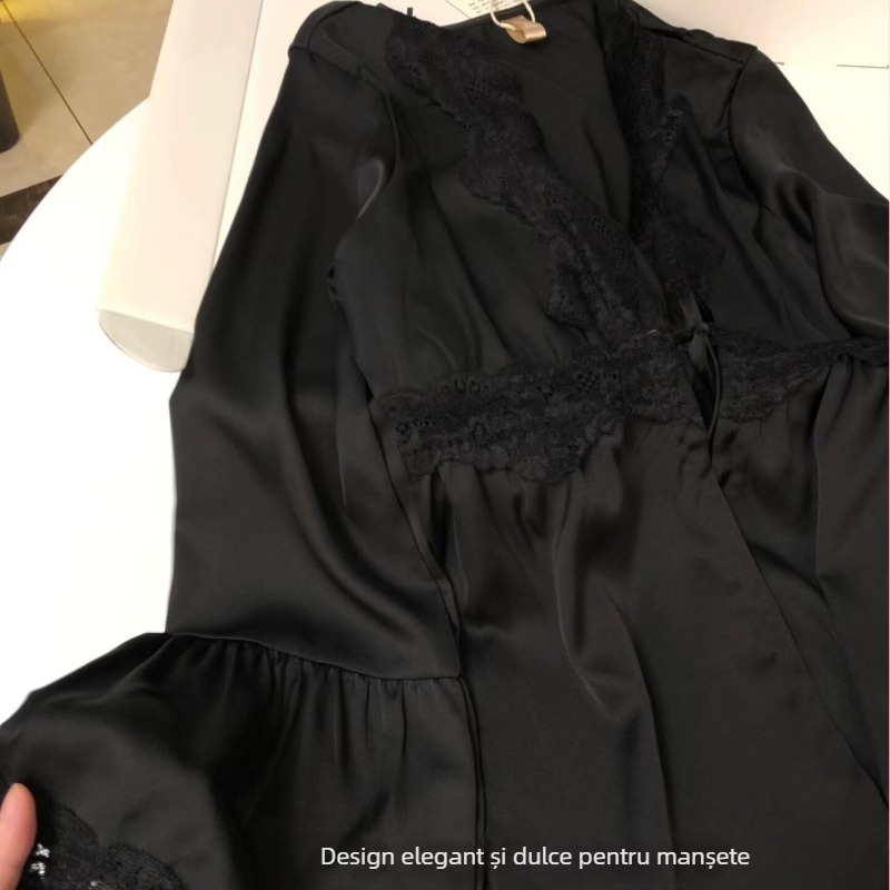 Set de pijama din trei piese, din ice silk, cu inserții pentru bust, cardigan în stil franțuzesc, decolteu în V, mâneci lungi