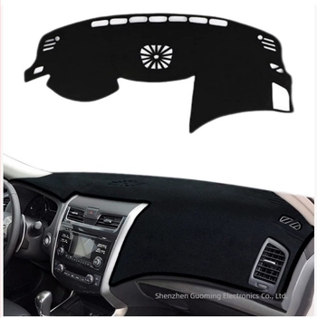 Capac de bord central pentru Nissan Altima 2013-2018 – protecție solară, anti-derapare, protecție împotriva luminii; Material: Poliester; Marcă: Other; Model: Solid