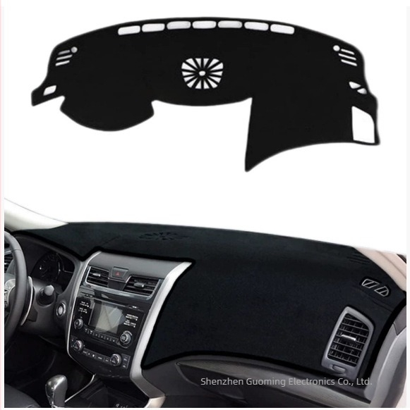 Capac de bord central pentru Nissan Altima 2013-2018 – protecție solară, anti-derapare, protecție împotriva luminii; Material: Poliester; Marcă: Other; Model: Solid