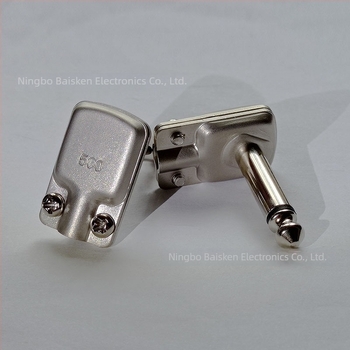 Conector audio TS mono 1/4'', unghi drept, carcasă plată, doi conductori, contacte din cupru, rezistent la foc. Model BP2RPT/BP2RPT-B