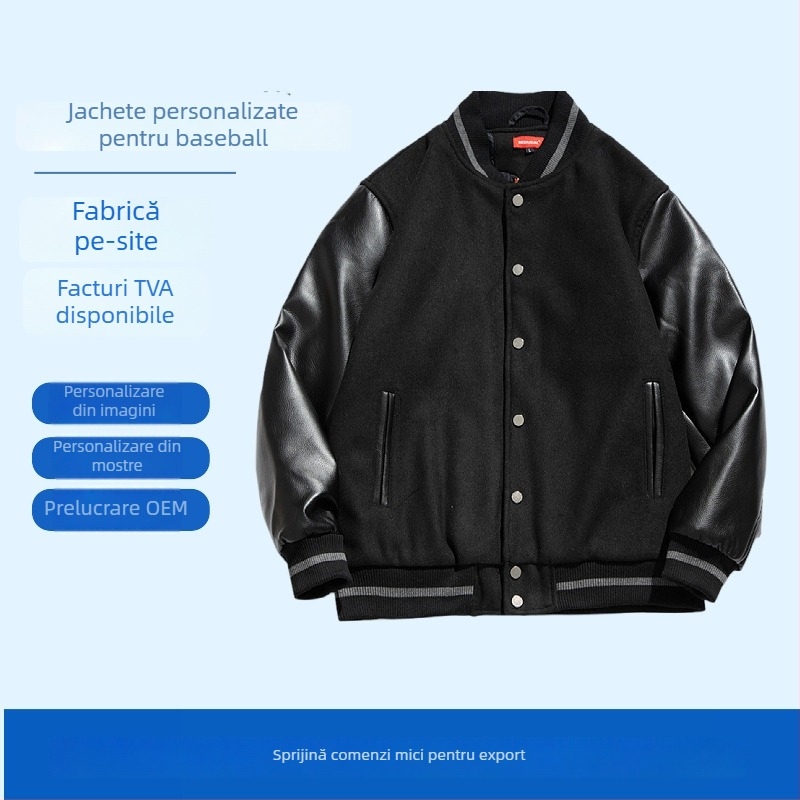 Jachetă baseball cu mâneci din piele PU, căptușită cu quilt, guler înalt, detalii jacquard, model cu embleme