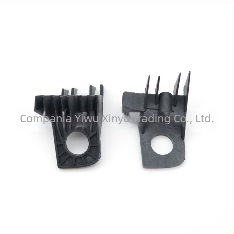 Kit de reparații far Mercedes-Benz W251 (09-17): clemă din plastic pentru fixarea farului de colț