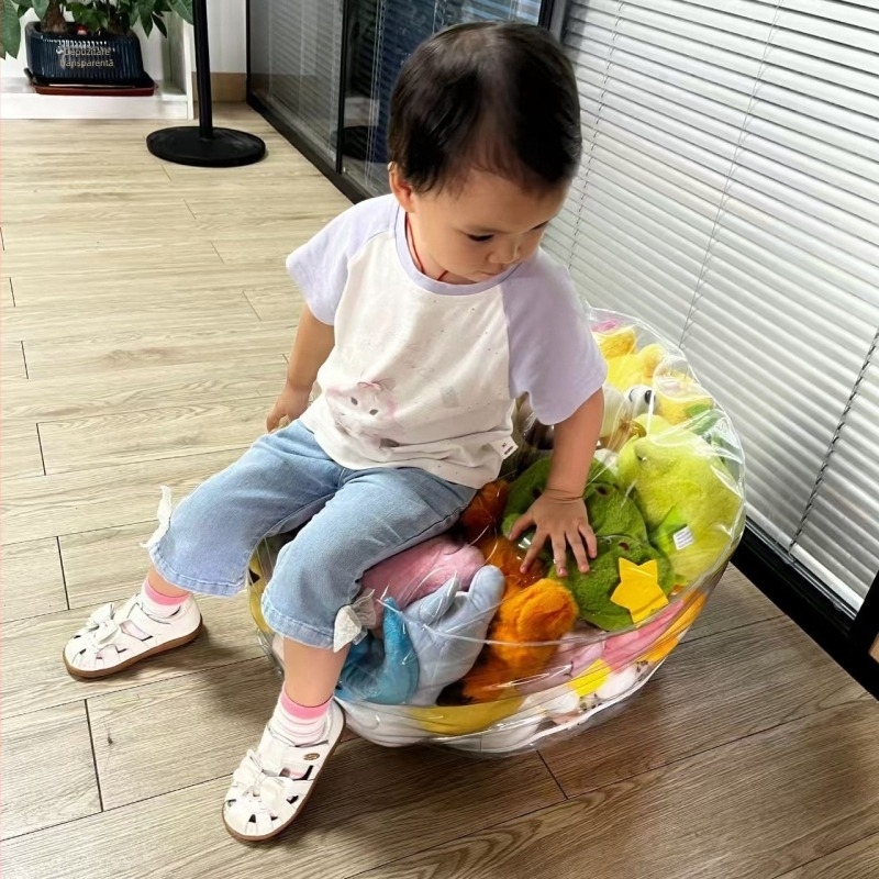 Canapea gonflabilă transparentă cu spațiu de depozitare pentru păpuși și jucării pufoase — PVC ecologic, grosime 0.25, greutate 1.5 kg, stil modern minimalist