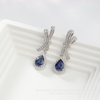 Cercei cu design de fundă, safir cultivat în laborator, argint 925, finisaj lustruit