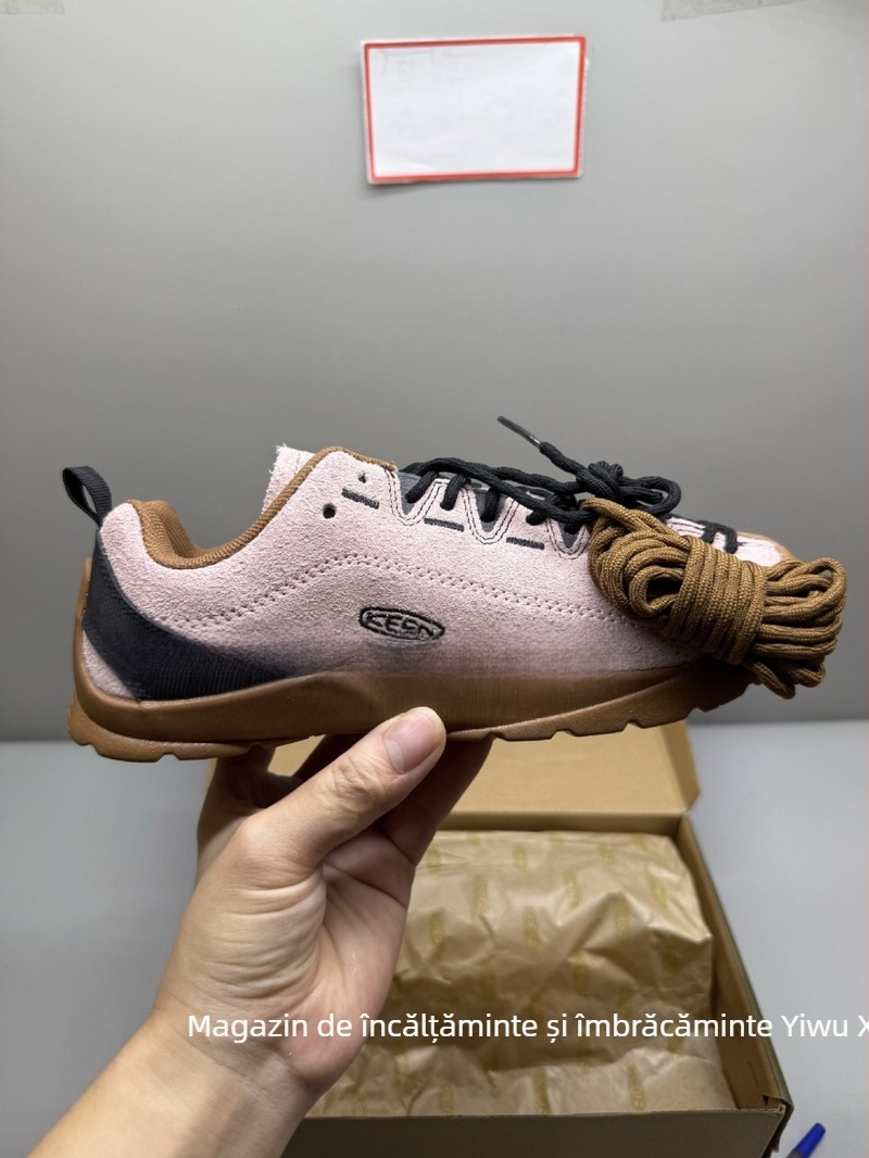 Pantofi de drumeție cu partea superioară din suede, talpă din cauciuc vulcanizat, unisex, talpă joasă, vârf ascuțit