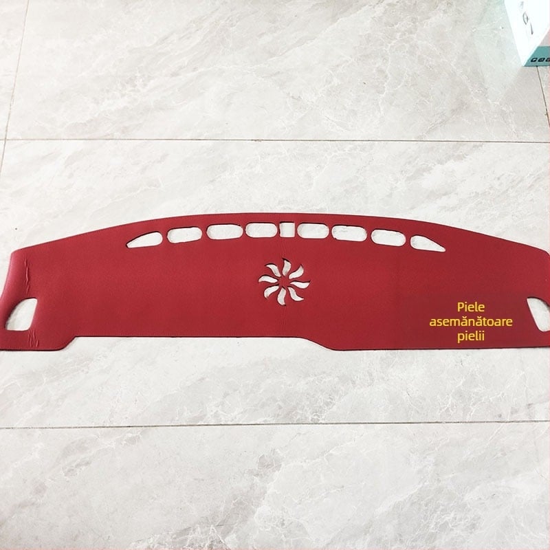 Covoraș pentru bord din piele (anti-reflexie) (Material: Piele; Tip: Potrivit pentru toate sezoanele; Stil: Mașină specială; Procesare și personalizare: Da; Logo imprimat: Nu)