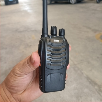 Walkie-Talkie radio portabil, 16 canale, autonomie 3–5 km, rezistent la praf, baterie litiu 1500mAh