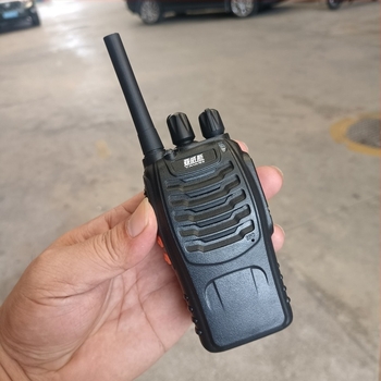 Walkie-Talkie radio portabil, 16 canale, autonomie 3–5 km, rezistent la praf, baterie litiu 1500mAh