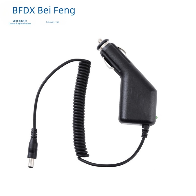 Încărcător auto CA921 pentru radiouri portabile 620S, 630, 780, 8800; rezistent la apă; rază teoretică 1,5–3 km