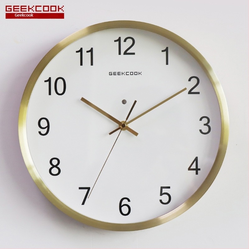 Ceas de perete din metal cu iluminare LED nocturnă, senzor vocal activat și mișcare cuarț