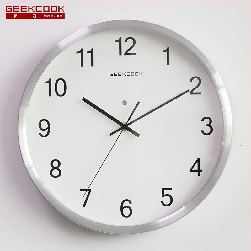 Ceas de perete din metal cu iluminare LED nocturnă, senzor vocal activat și mișcare cuarț