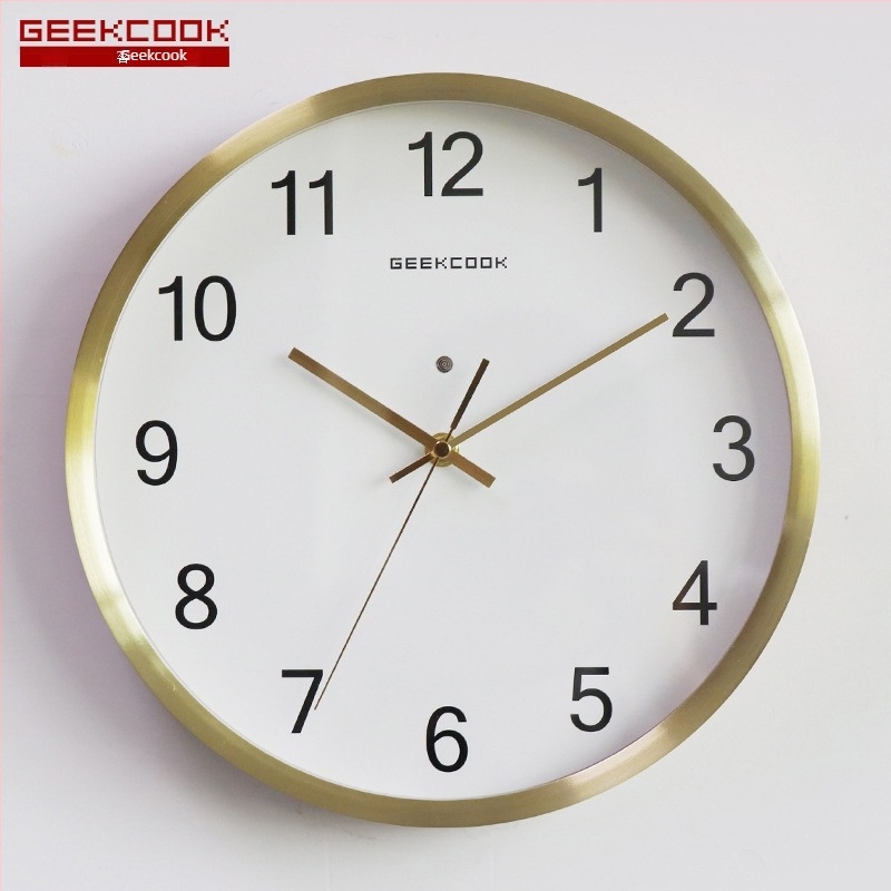 Ceas de perete din metal cu iluminare LED nocturnă, senzor vocal activat și mișcare cuarț