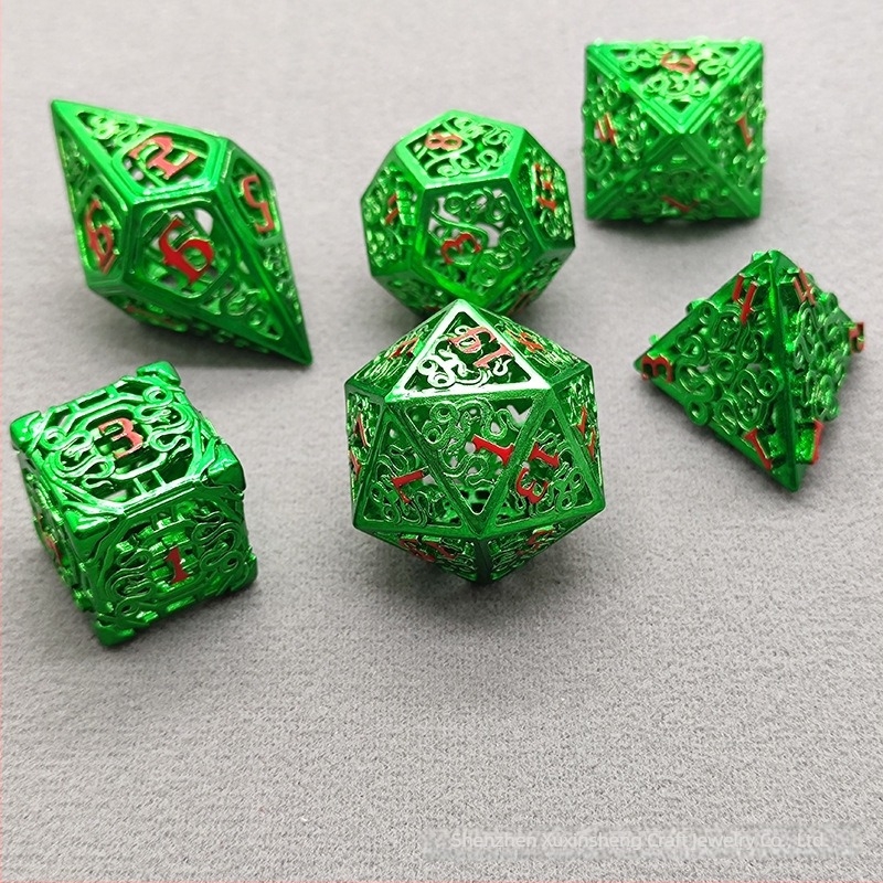 Set D6 goi din alamă — 7 piese, stil unghi drept, zaruri cu 20 fețe, brand DIY