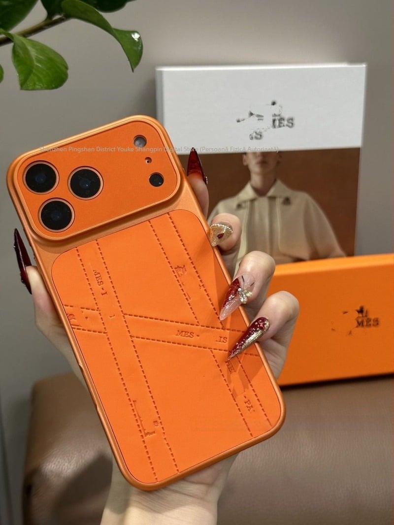 Carcasă din TPU portocalie pentru iPhone 17 Pro și iPhone 17 Pro Max – protecție totală, textură embosată, anti-cadere