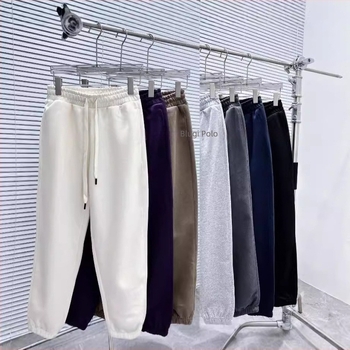 Pantaloni trening din bumbac lejeri, cu broderie ponei, talie medie-înaltă, microelasticitate, croială dreaptă, 95% bumbac, 320 g