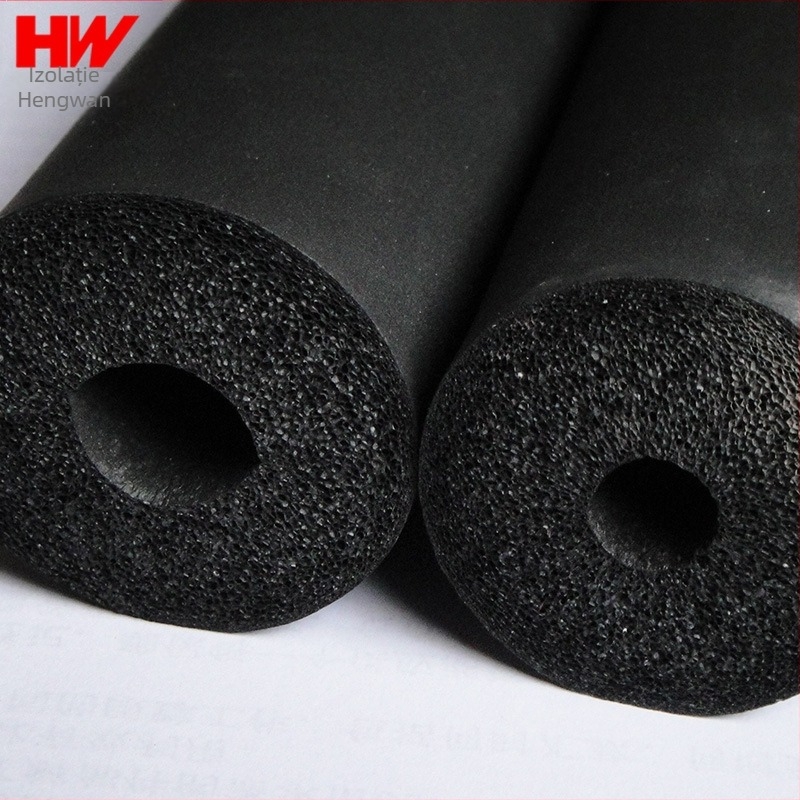 Țeavă izolantă din cauciuc și plastic, tubulară cu formă bule; pentru sisteme HVAC apă caldă/rece; miez: fibre de poliester; conductivitate termică 0,035 W/mK; temperatură de funcționare 350°C