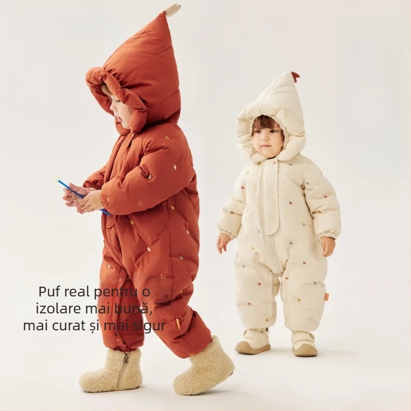 Salopetă pentru copii cu puf, într-o singură piesă; umplutură din puf de gâscă alb 86–90%; material exterior și căptușeală din poliester 100%; potrivit pentru nou-născuți 0–1 ani (până la 80 cm); fără guler