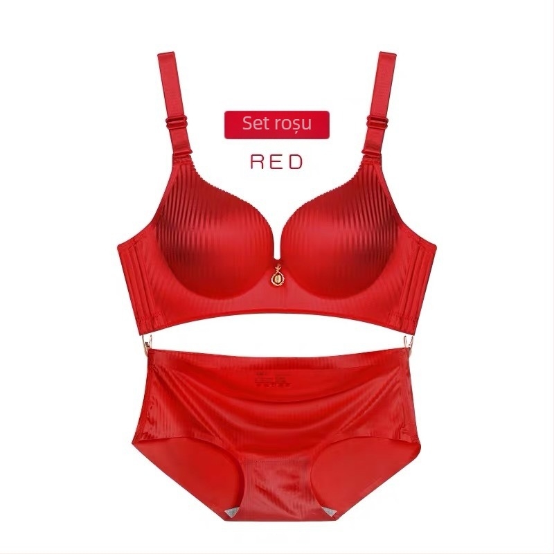 Sutien fără sârmă, cupă 3/4, burete de 8 cm, susținere adunătoare, bretele duble detașabile, material nylon