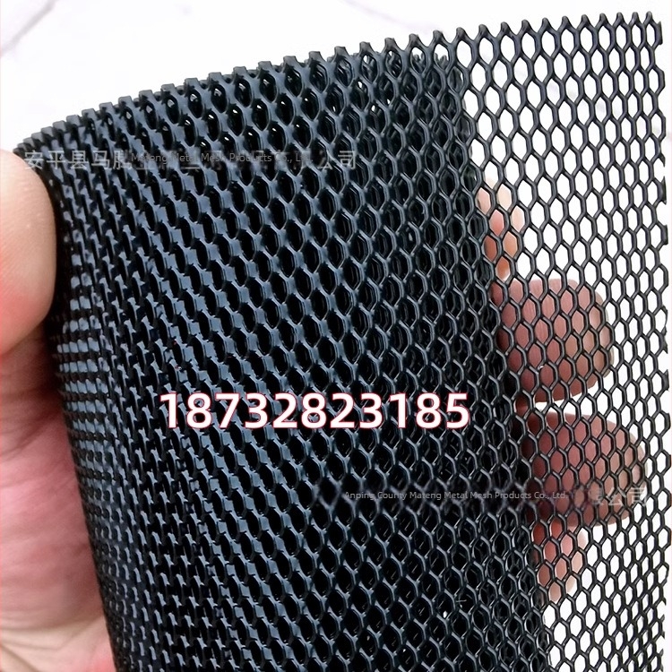 Grilă auto universală din aluminiu pentru grila centrală a radiatorului, model găuri 3x6