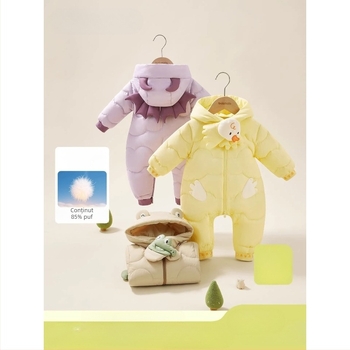 Salopetă unisex cu puf pentru nou-născuți, iarna 2025, umplutură din puf alb de rață 91–94%, exterior din nylon 100%