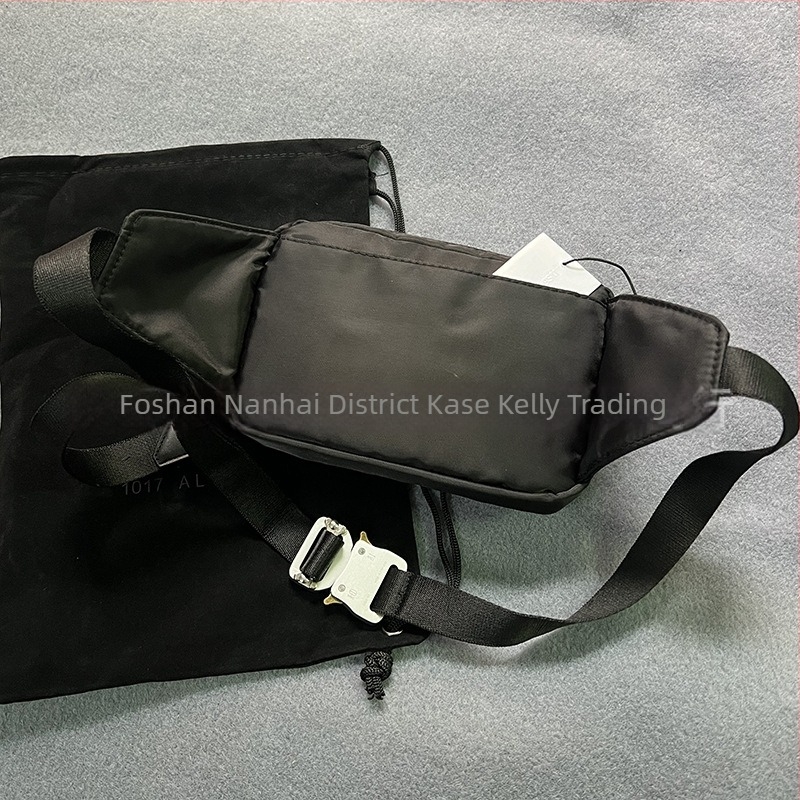 Geantă de piept pentru bărbați, stil stradal, nailon, ultraușoară pentru reducerea încărcăturii, iarna 2023, utilizare zilnică