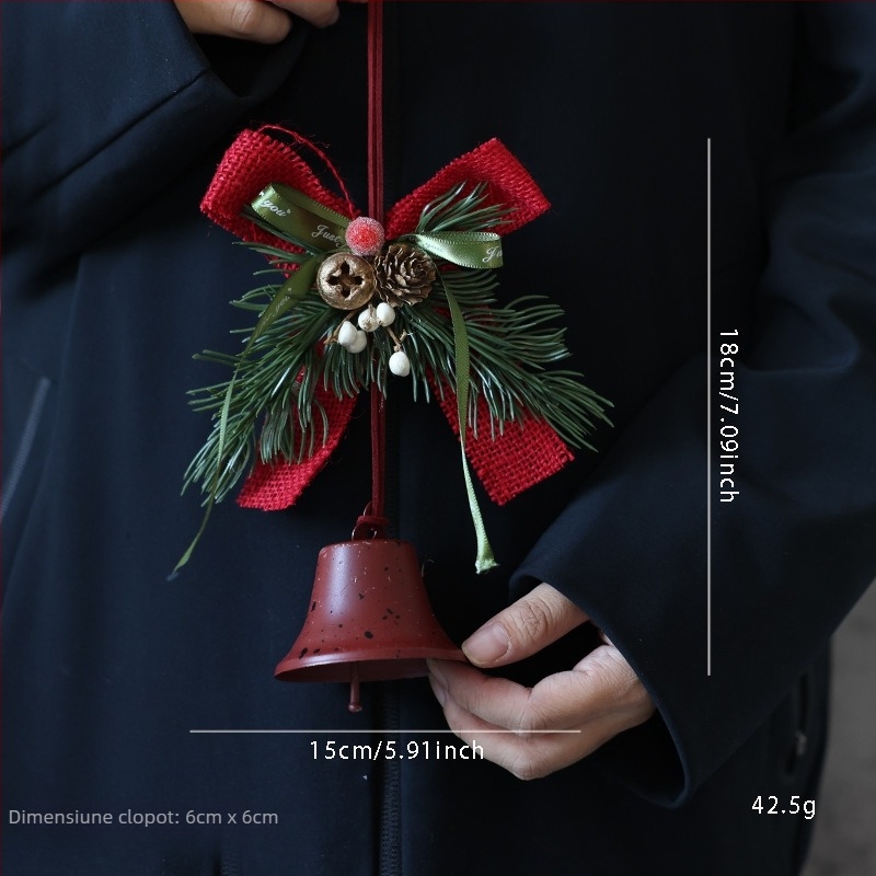 Decorațiune de ușă de Crăciun cu fundă și clopot, accent con de pin, metal și lemn