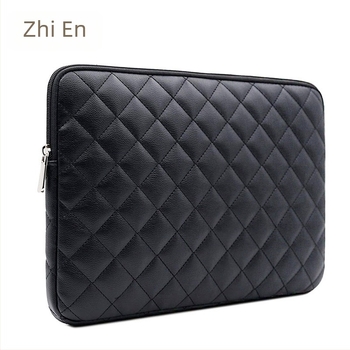 Geantă din piele PU pentru laptop și tabletă, model quilt cu broderie, buzunar interior (Material: Piele PU; Sezon: Primăvara 2023; Gen: Neutru; Funcție: Altele)