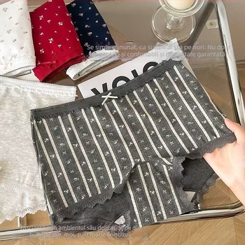 Boxer briefs pentru fete din bumbac, cu imprimeu floral, antibacteriale, respirabile, uscare rapidă; talie înaltă; țesătură principală 90–95% bumbac; căptușeală a zonei 100% bumbac