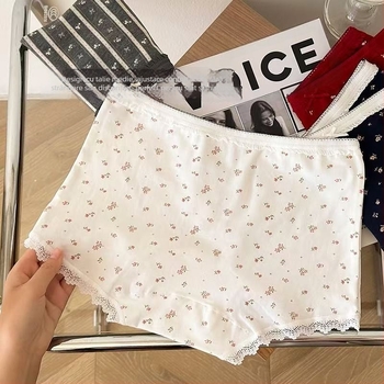 Boxer briefs pentru fete din bumbac, cu imprimeu floral, antibacteriale, respirabile, uscare rapidă; talie înaltă; țesătură principală 90–95% bumbac; căptușeală a zonei 100% bumbac