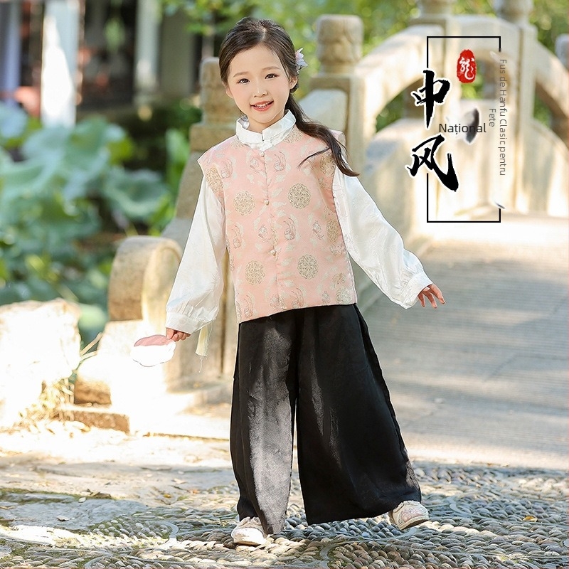 Vesta pentru copii, stil chinezesc nou, brocart Song imitatie, design cu nasturi, pentru copii între 3 și 8 ani.