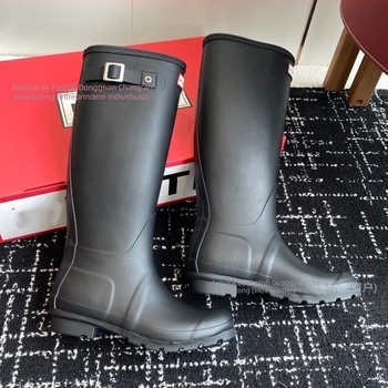 Cizme de ploaie pentru femei - impermeabile, confortabile, cu tub înalt (1–3 cm), închidere: vulcanizare; stil zilnic (Materialul superior: cauciuc; Înălțimea tubului: înaltă; Înălțimea tocurii: mică (1–3 cm); Închidere: vulcanizare; Stil: casual zilnic)