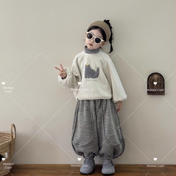 Set de iarnă pentru copii din două piese — stil coreean, desen animat, pulover gros și pantaloni uni, vârstă 0–1 ani, material Rayon, blană de iepure 80–90%