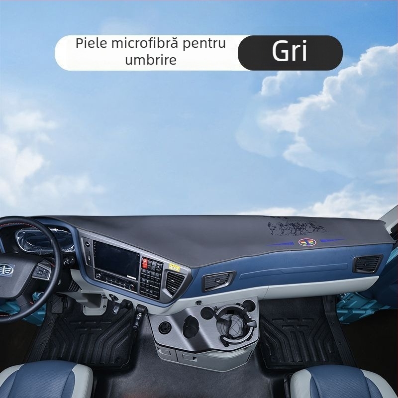 Covoraș pentru bord Auman GTL – protecție solară cu design din suede, model solid, cu logo tipărit, cod produs 8H5576956063Z3