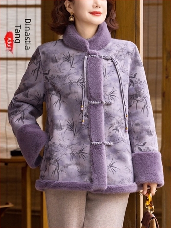 Palton din blană artificială de nurcă pentru femei de vârstă mijlocie și în vârstă | stil elegant urban | compoziția principală a țesăturii: poliester (>95%); imprimeu: plante și flori; lungime: 50–65 cm; tratament fără călcare