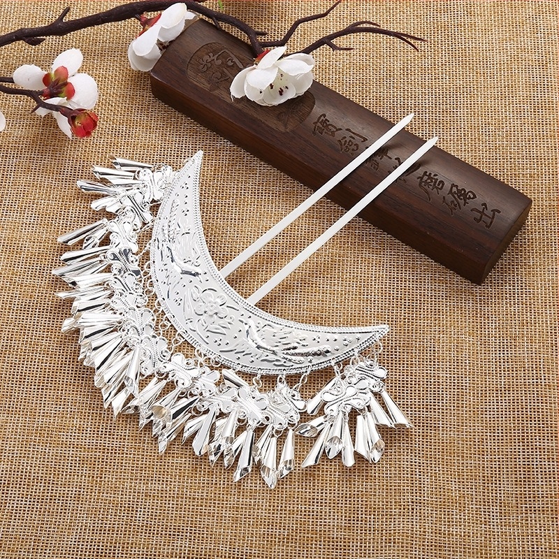 Ornament metalic pentru cap de la Miao Xiu, accesoriu feminin cu stil etnic și design geometric, lucrat manual