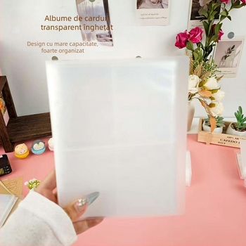 Carte informativă transparentă pentru depozitarea cărților poștale, însoțită de husă de stocare