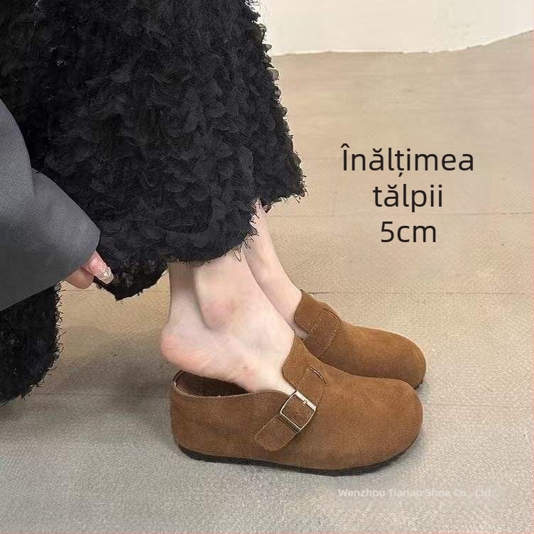 Papuci de copii cu talpă groasă în stil Birkenstock, partea superioară pufoasă, vârf închis, talpă din cauciuc, lansare iarnă 2024