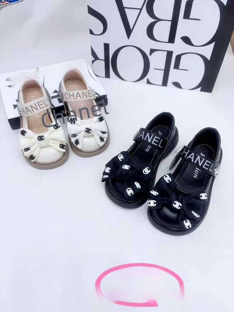 Pantofi pentru fete – stil prințesă, partea superioară din microfibră, închidere Velcro, branț EVA, talpă din cauciuc