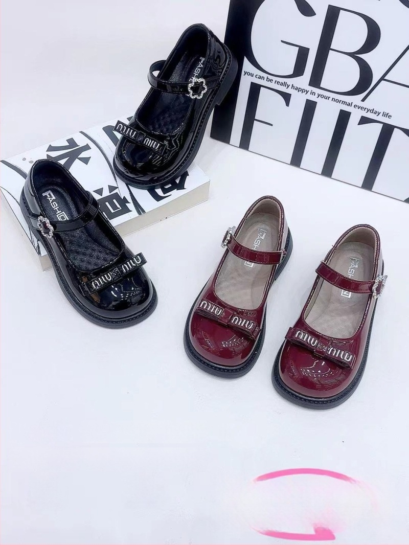 Pantofi pentru fete – stil prințesă, partea superioară din microfibră, închidere Velcro, branț EVA, talpă din cauciuc