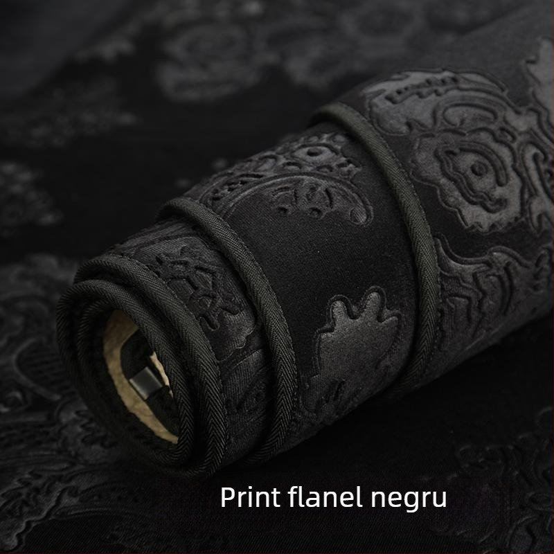 Covoraș pentru protecția bordului Hyundai ix35 – pluș, izolație termică, logo imprimat, marcă privată autorizată